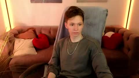 MEVERIK OUSHEN online show from 07.06.26
