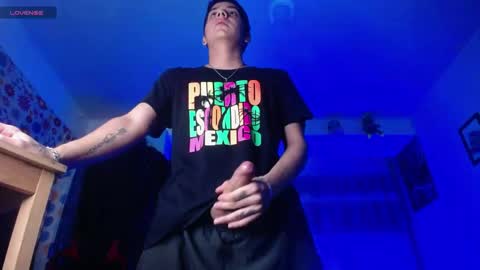 Snapshot of mexican_cum chatting on 06.05.26 Jhon online show from 06.05.26