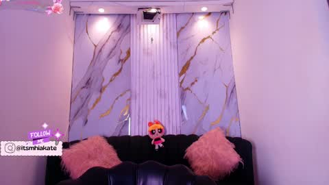 Mhia Kate online show from 03.30.26