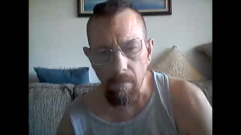 Snapshot of mhitch924 chatting on 03.25.26 mhitch924 online show from 03.25.26