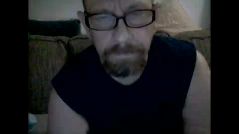 Snapshot of mhitch924 chatting on 05.01.26 mhitch924 online show from 05.01.26
