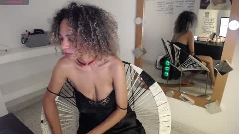 Snapshot of mhulattahot_ chatting on 01.31.25 Mulata Spencer online show from 01.31.25