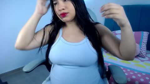 mia18_queen online show from 12.08.24