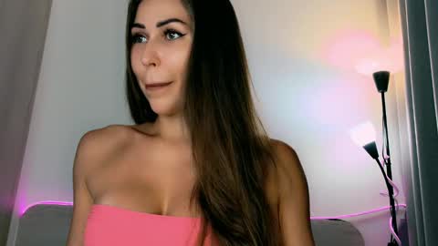 Mia Martskaya online show from 03.07.25