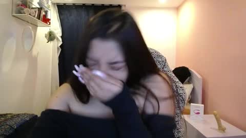 Mia zoe online show from 12.07.24