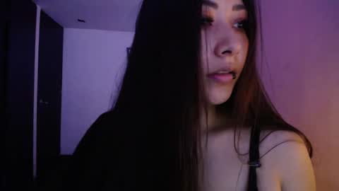 Mia zoe online show from 02.19.25