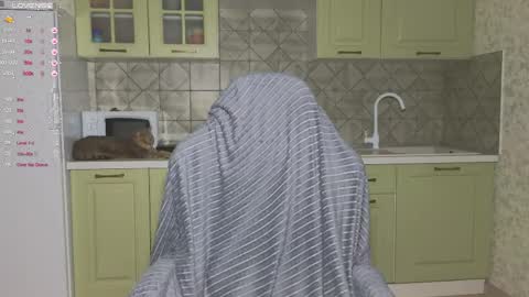 Mia online show from 04.18.26