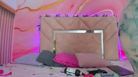 mia__blaze_ online show from 01.12.26