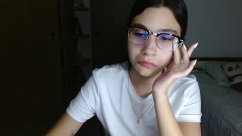 Mia online show from 03.21.26