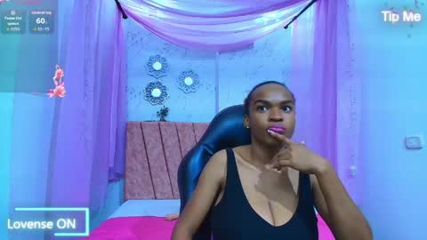 Snapshot of mia__thomson_ chatting on 05.02.26 MIA online show from 05.02.26