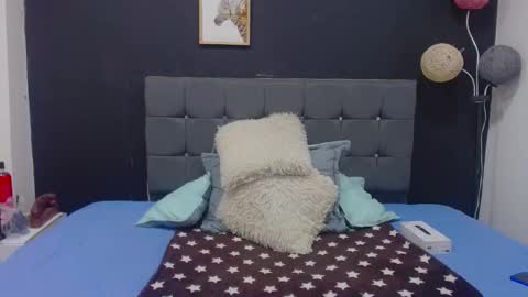 C A L L  M E  M I A  online show from 11.01.25