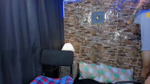 Mia and vincentt model indepent online show from 03.05.25