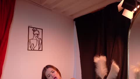 Snapshot of mia_benett_ chatting on 06.12.26 Mia Benett online show from 06.12.26