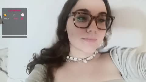 Snapshot of mia_boone chatting on 02.17.25 mia_boone online show from 02.17.25