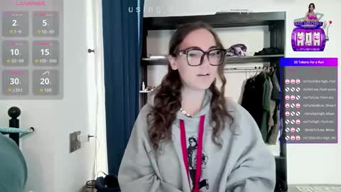 Snapshot of mia_boone chatting on 09.10.25 mia_boone online show from 09.10.25