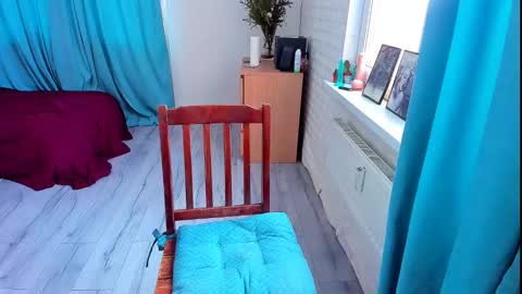 Snapshot of mia_brackenridge chatting on 02.26.25 Mia6969 online show from 02.26.25