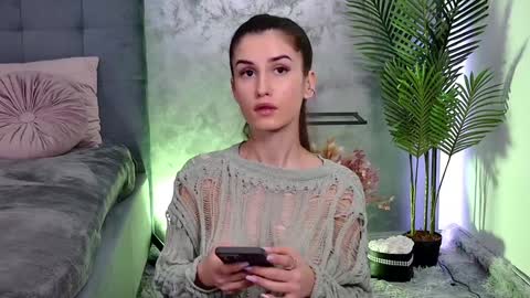 Snapshot of mia_carter99 chatting on 02.06.25 Freya Allen online show from 02.06.25