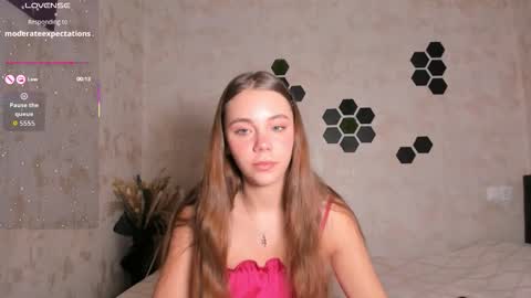 Mia  next stream Thursday 1400 UTC1 Friday 1400 UTC1 online show from 10.09.25