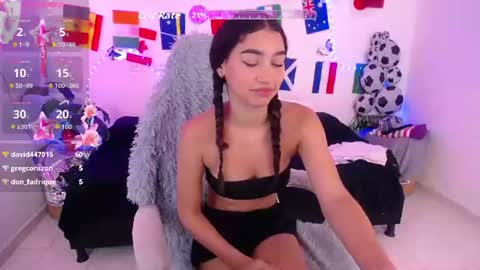 mia_cute_girl online show from 07.06.26