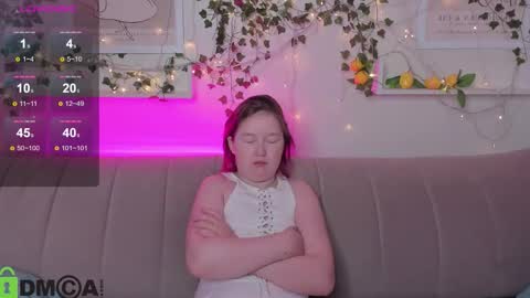 Mia online show from 09.26.25