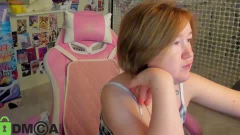 Mia online show from 11.10.25