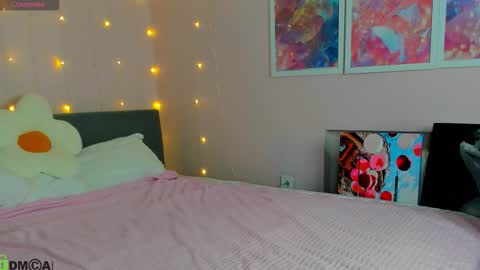 Snapshot of mia_ferd chatting on 01.19.26 Mia online show from 01.19.26