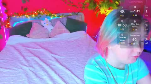 Snapshot of mia_ferd chatting on 02.04.26 Mia online show from 02.04.26