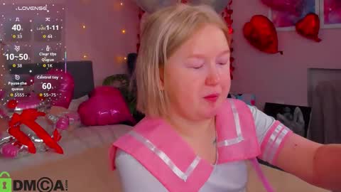 Snapshot of mia_ferd chatting on 02.17.26 Mia online show from 02.17.26