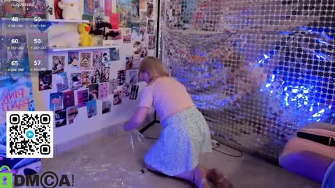 Mia online show from 03.27.26