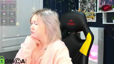 Mia online show from 06.03.26