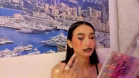 Snapshot of mia_fowler7 chatting on 10.31.25 MIA online show from 10.31.25