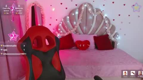Snapshot of mia_fox666 chatting on 06.11.26 mia online show from 06.11.26