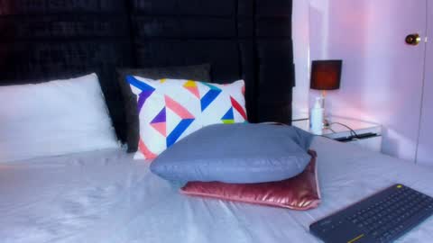 MIA online show from 01.16.25