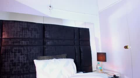 MIA online show from 02.05.25