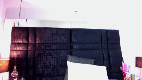 MIA online show from 03.08.25