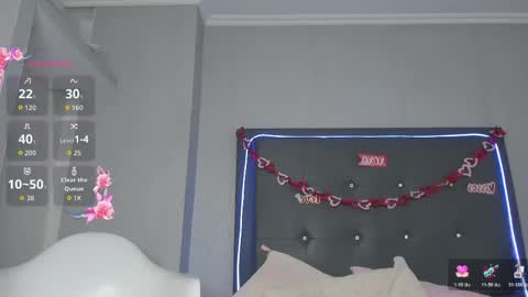 Snapshot of mia_gomez52 chatting on 04.29.26 mia online show from 04.29.26