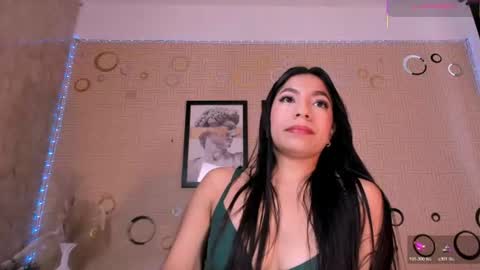 Snapshot of mia_gothzx chatting on 07.19.26 Mia online show from 07.19.26