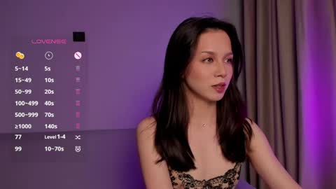 Snapshot of mia_hetty chatting on 05.10.26 Mia online show from 05.10.26