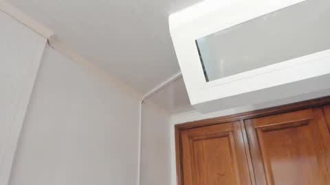 Mia online show from 02.24.26