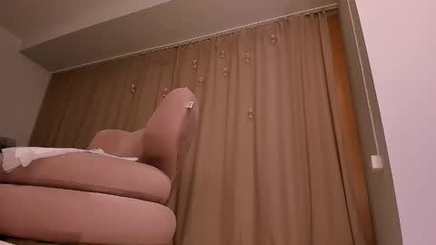 Snapshot of mia_maya chatting on 03.05.25 Alicia online show from 03.05.25