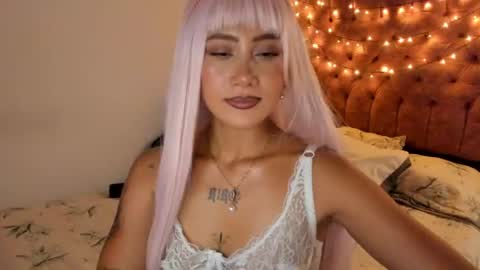 Snapshot of mia_miel69 chatting on 07.20.26 mia_miel69 online show from 07.20.26