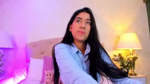 mia montess online show from 06.19.26
