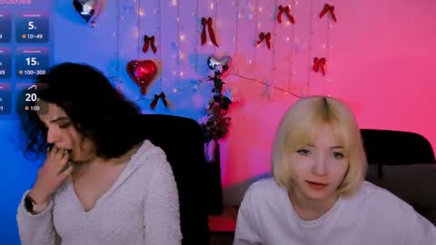 mia_mooon_ online show from 04.28.26