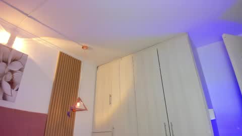 Mia Nevaeh - follow me online show from 04.17.26