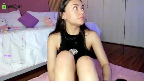 Snapshot of mia_nevaeh chatting on 06.09.26 Mia Nevaeh - follow me online show from 06.09.26