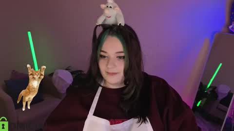 Mia online show from 03.24.26