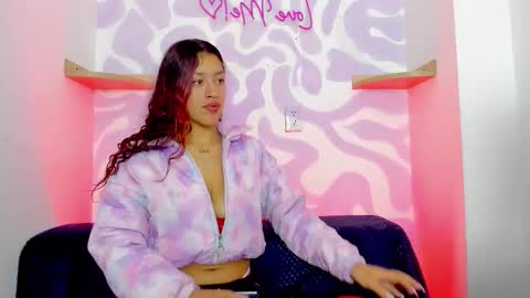 Mia . online show from 12.18.25