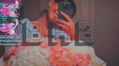 Mia online show from 03.10.25