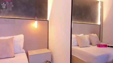 M I A online show from 02.05.26