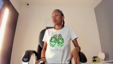 mia_smith_x online show from 03.05.25